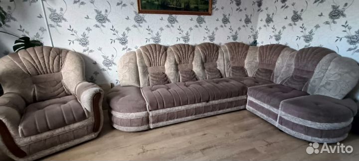 Угловой диван бу