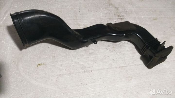 Воздуховод отопителя 3