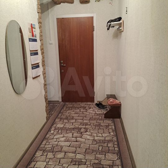 2-к. квартира, 55 м², 1/2 эт.