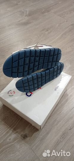 Сандалии натуральная кожа 29-30 Choose