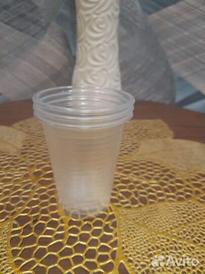 Одноразовая посуда. Пластиковые стаканчики