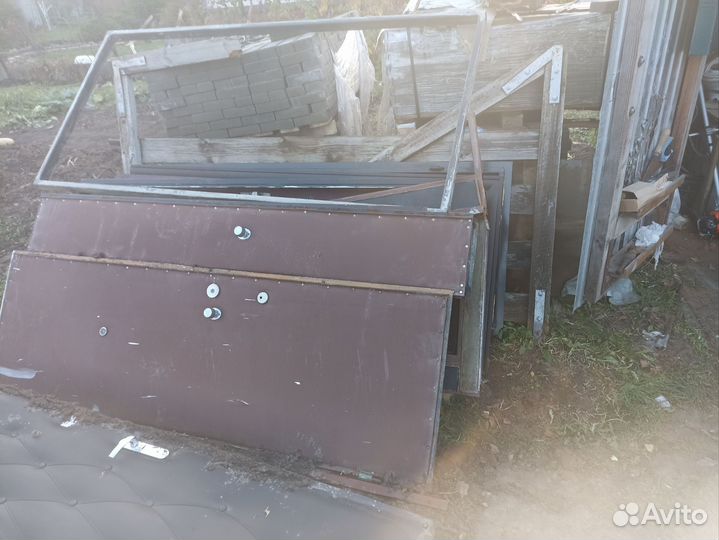 Двери входные бу