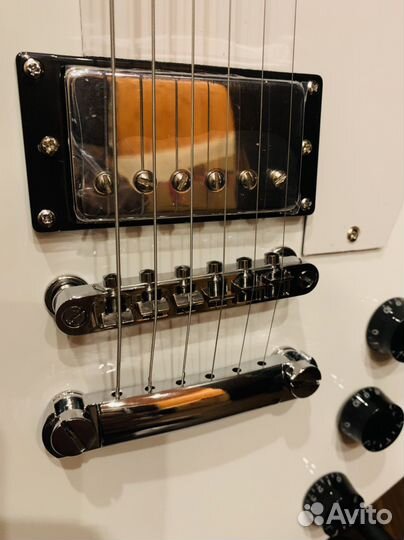 Электрогитара Explorer