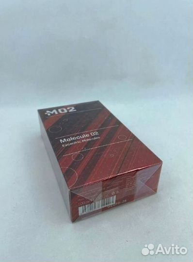 Escentric Molecules Escentric 02