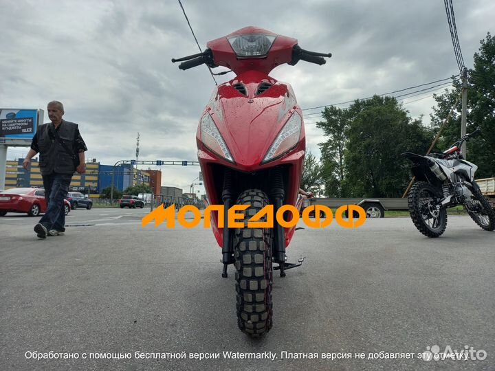 Скутер Corsa с кофром