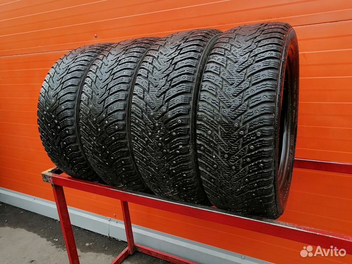 Nokian Tyres Hakkapeliitta 8 205/55 R16 94T