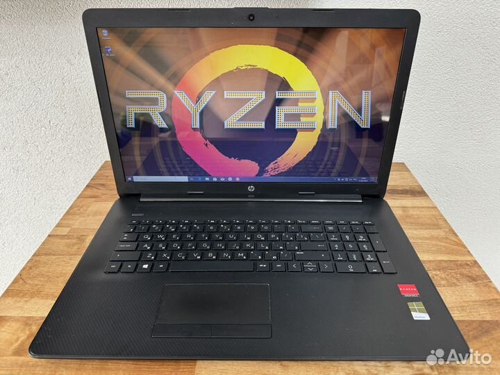Большой 17.3 HP A6 5 ядер 8Gb DDR4 SSD 256+HDD 500