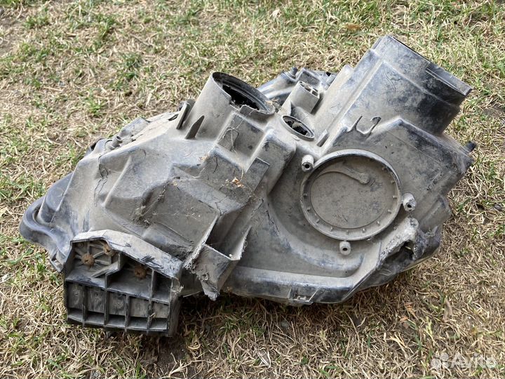 Фара правая x-trail t31