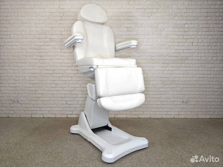 Косметологическое кресло Verona,беспроводной пульт