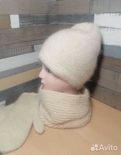 Комплект шапка и снуд женский