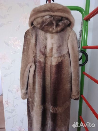 Шуба мутон с капюшоном