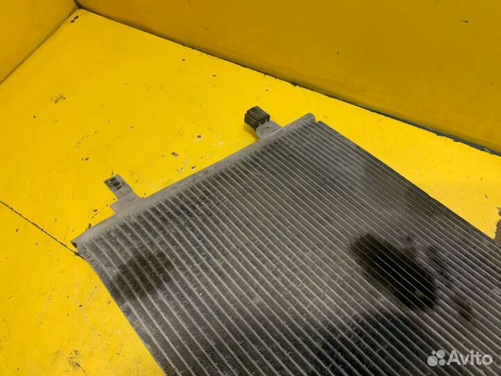 Радиатор кондиционера Volkswagen Passat 2000-2005