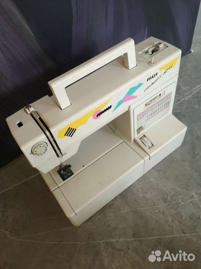 Швейная машина Pfaff