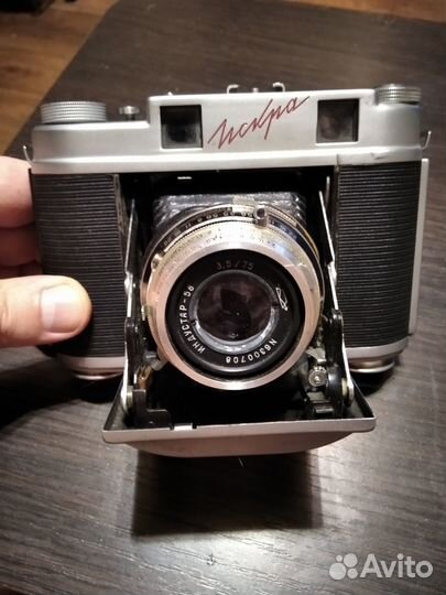 Фотоаппарат искра