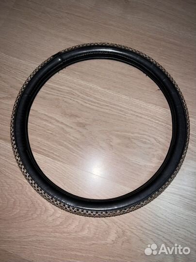 Оплётка на руль со стразами