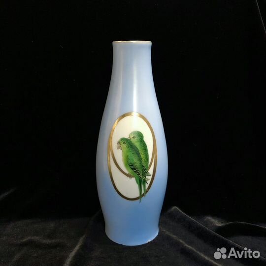 Ваза для цветов. Fraureuth kunstabteilung. Попугаи