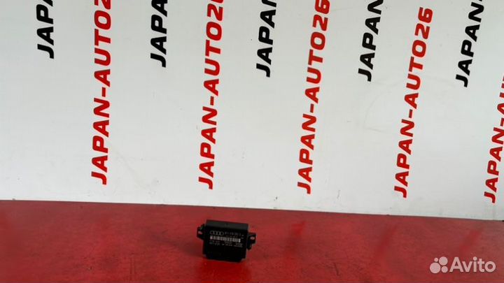 Блок управления парктрониками Audi A6 C6 2.0 BRE