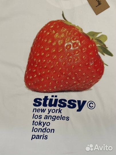 Футболка Stussy Strawberry