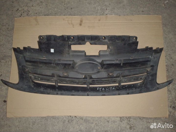 Решетка радиатора Гранта 2190