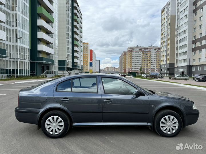 Skoda Octavia 1.6 МТ, 2008, 210 000 км