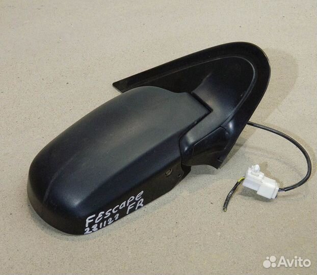 Зеркало правое Ford Escape 03г