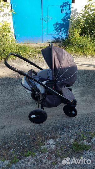 Коляска zippy 2 в 1