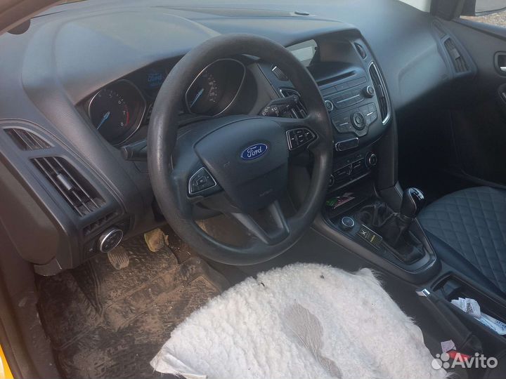Ford Focus 1.6 МТ, 2016, 185 600 км