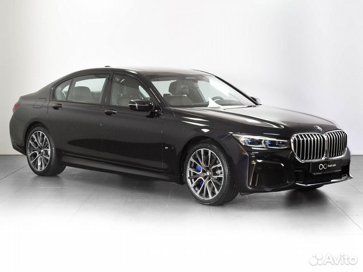 BMW 7 серия, 2022