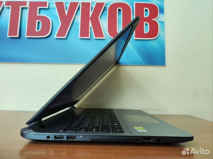 Тонкий мощный игровой ультрабук Asus 15