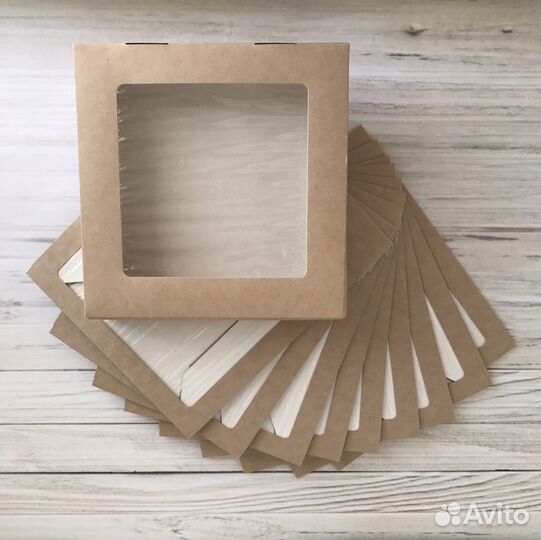 Коробки с окном подарочные 10 штук