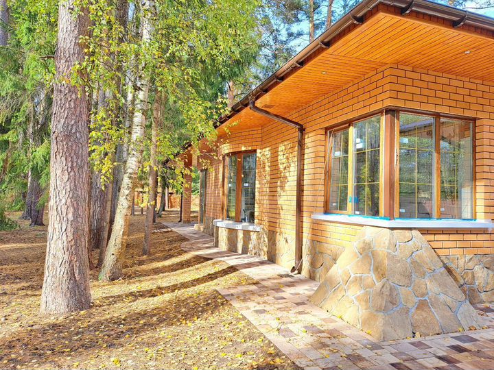 Коттедж 163,7 м² на участке 13 сот.