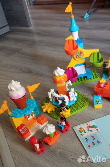 Lego duplo большой парк аттракционов,мост,пластина