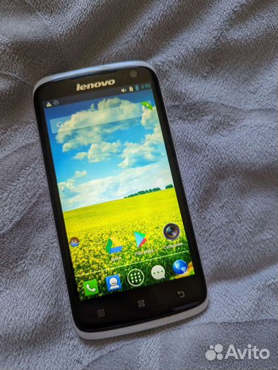 Lenovo s820