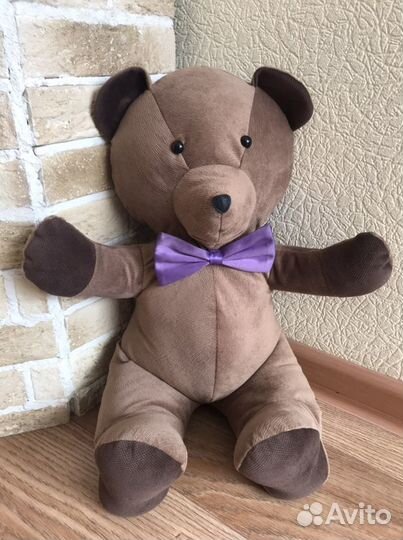 Медведь игрушечный