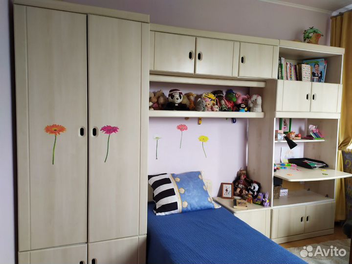 Комплект мебели для детской комнаты