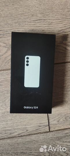 Samsung Galaxy S24, 12/256 ГБ
