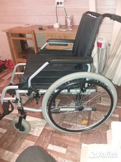 Коляска инвалидная