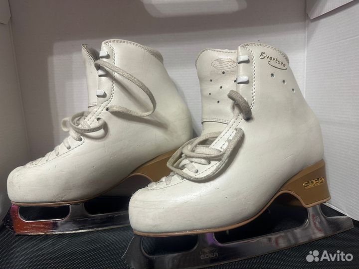 Коньки фигурные