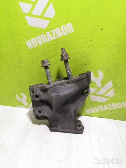 Кронштейн двигателя передний Форд Фокус 1