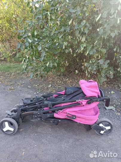 Прогулочная коляска трость