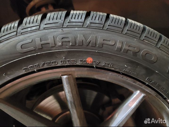 GT Radial Champiro WinterPro HP 235/50 R18