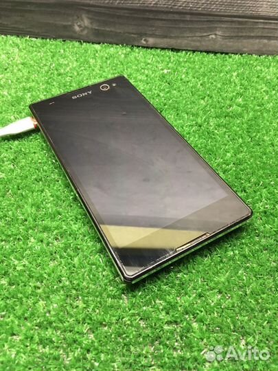 Sony Xperia C3, 8 ГБ