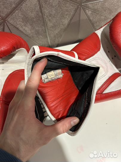 Перчатки Clinch