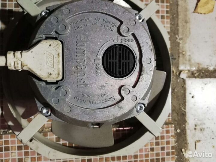 Электро двигатель на 220