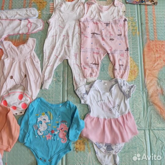 Вещи на девочку с рождения до года