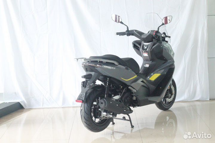 Скутер Regulmoto Grido 175 Honda dio jog