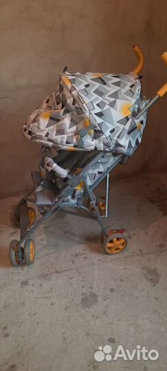 Прогулочная коляска трость babyton