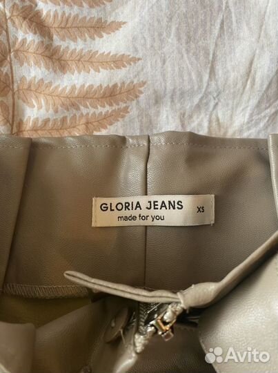 Шорты кожаные