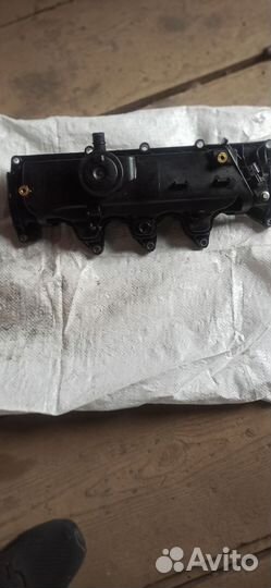 Крышка головки блока на Рено Дастер