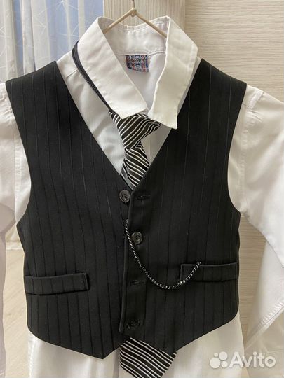 Костюм тройка на мальчика Peplos